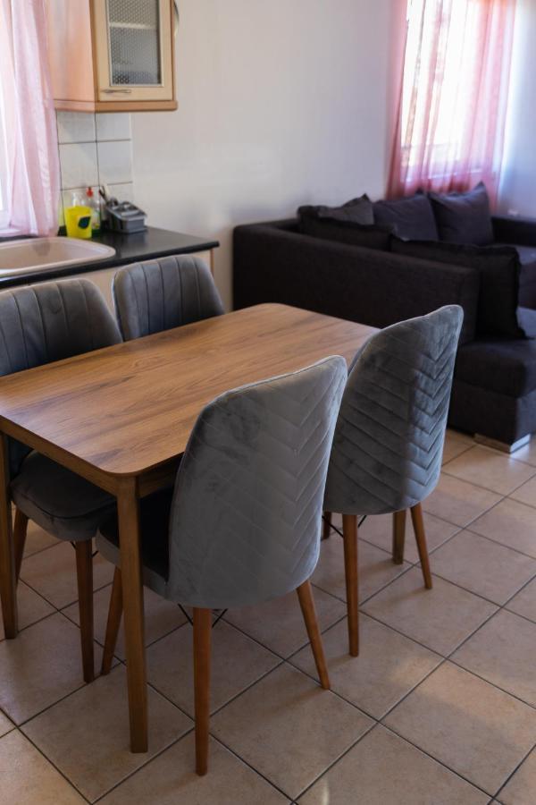 Deluxe Apartment La ラリサ エクステリア 写真